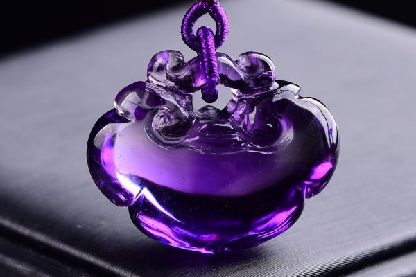 紫水晶什么样的好？该如何挑选？