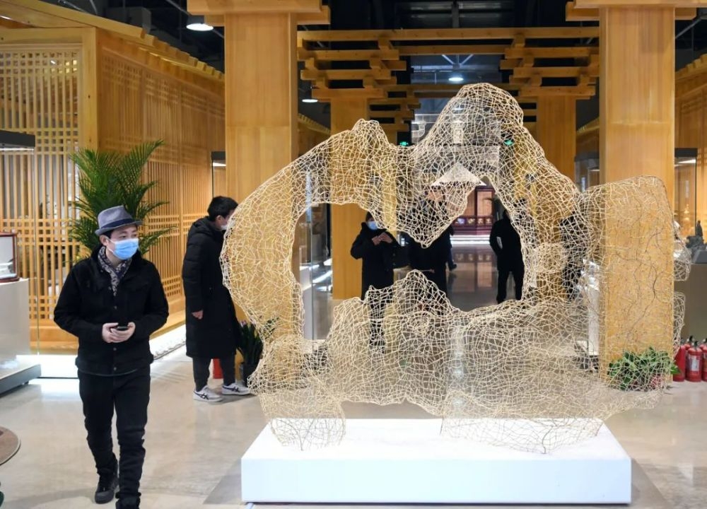 中国当代工艺美术双年展开幕，那些作品脱颖而出？
