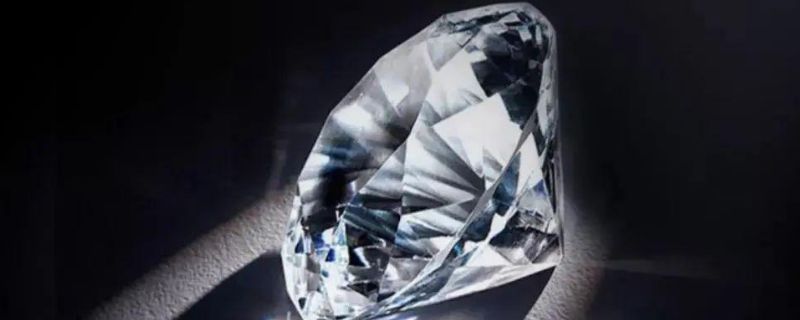 水晶和钻石的区别