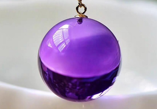 紫水晶和石榴石哪个值钱？解开你的疑惑-第5张