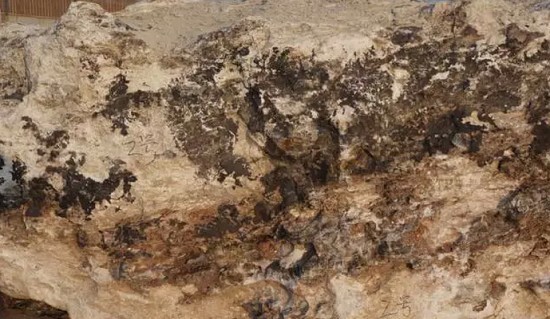 辽宁省发现了世界上最大的水草玛瑙原石，其价值无法估量-第2张