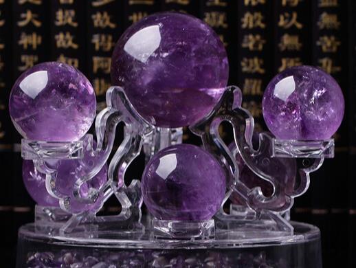 紫水晶和白水晶哪个更助学业(可以一起戴吗)？