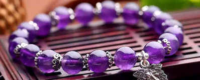 紫色水晶手镯代表什么意思？手镯-什么意思