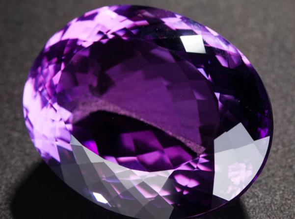 紫水晶是什么星座的幸运石(十二星座幸运宝石)？