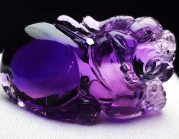 紫水晶和紫锂辉哪个好(两者的区别)?